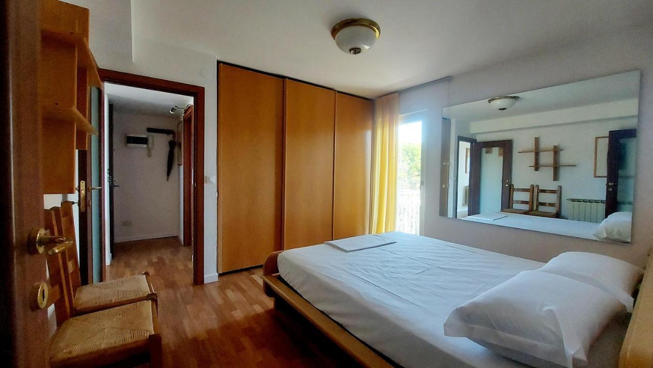 Panoramic Apartment Bardolino Eksteriør bilde